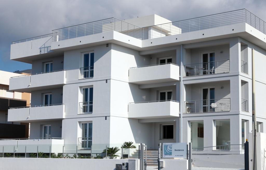 Brezza Di Grecale Aparthotel Trapani Exterior foto